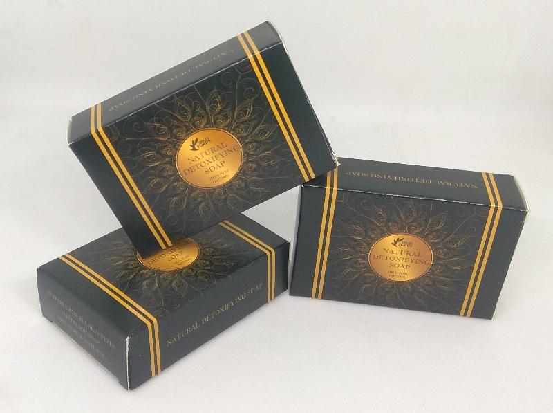 Natural Detoxifying Soap Activated Charcoal & Green Tea Powder with